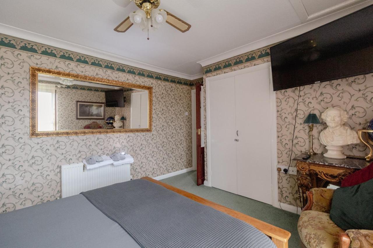 Villa Palm Bay'S Luxury Bungalow - Self Check In & Parking Margate Exterior foto